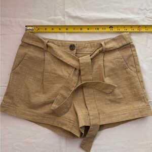 Women's khaki Shorts